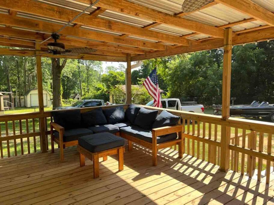 Fishermans Retreat With Patio At Lake Sam Rayburn Villa Brookeland Bagian luar foto